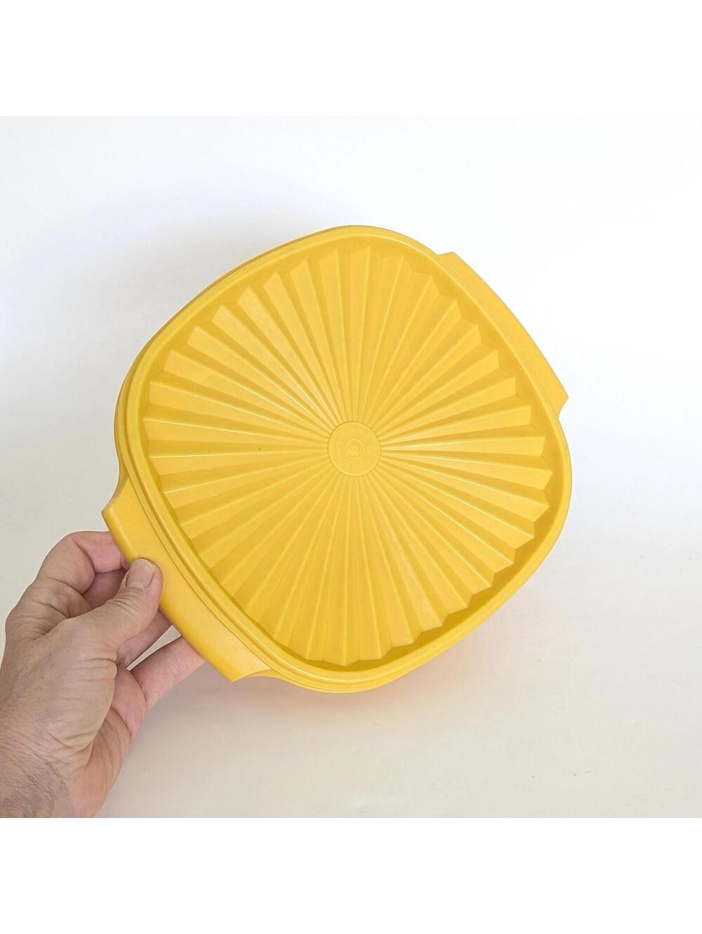Vintage Tupperware Servalier Storage Container Set - Picture 6 of 8